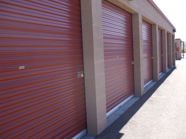 Self Storage Units at Budget Mini Storage - Goodyear in ...
