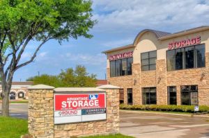 Advantage Storage - Highland Village