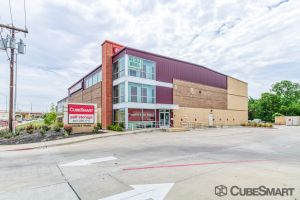 CubeSmart Self Storage - Grapevine