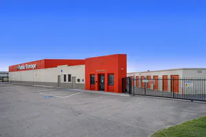 Public Storage - Medley - 7996 NW South River Drive