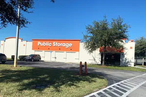Public Storage - Tampa - 18191 E Meadow Rd