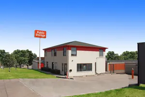 Public Storage - Fort Worth - 799 East Loop 820