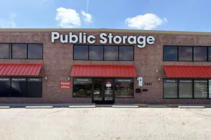 Public Storage - Columbus - 5341 N Hamilton Rd