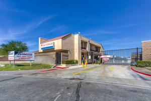 Devon Self Storage - 9101 - Radio Road