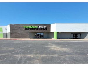 Extra Space Storage - 2032 - Tulsa - 21st St