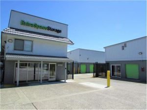 Extra Space Storage - 1373 - Colma - Junipero Serra Blvd