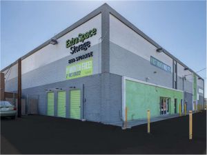 Extra Space Storage - 1663 - Phoenix - Missouri Ave