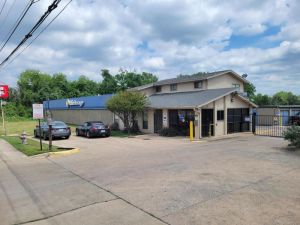 Life Storage - 3295 - Austin - Pond Springs Road