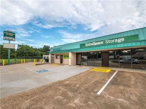 Extra Space Storage - 0371 - Memphis - 5675 Summer Ave