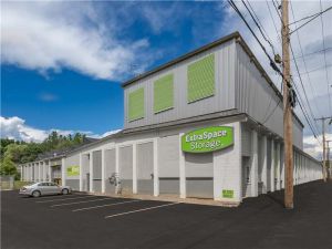 Extra Space Storage - 7062 - Hudson - Cherry St