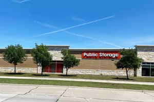 Public Storage - Garland - 2404 E Centerville Rd
